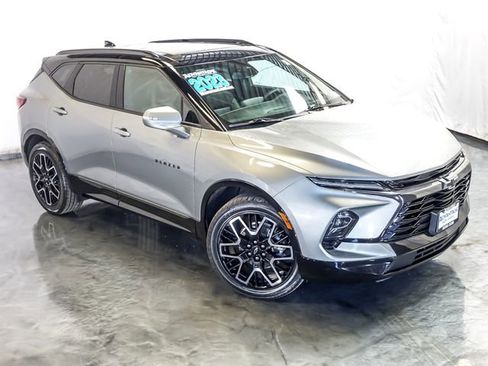 Certified 2023 Chevrolet Blazer RS w/ Enhanced Convenience Package AWD/4WD image 6