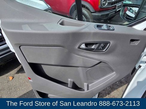New 2025 Ford Transit 250 Low Roof image 27