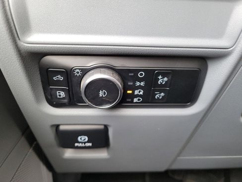 Used 2024 Ford F150 XLT w/ Mobile Office Package image 24