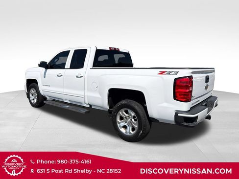 Used 2018 Chevrolet Silverado 1500 LT w/ All Star Edition AWD/4WD image 8