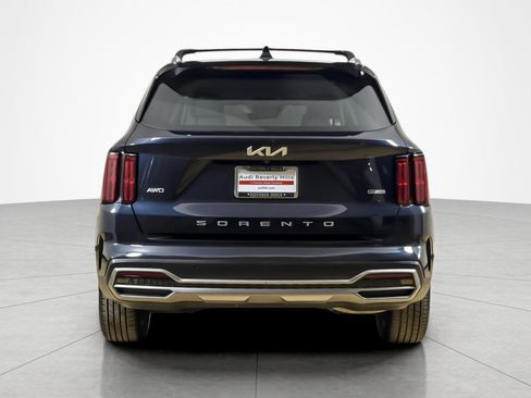 Used 2022 Kia Sorento SX AWD/4WD image 4