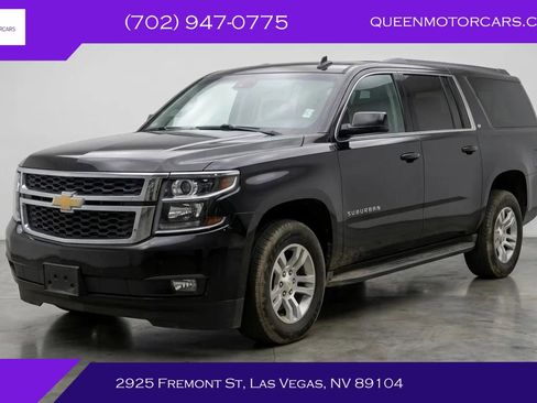 Used 2016 Chevrolet Suburban LT image 1