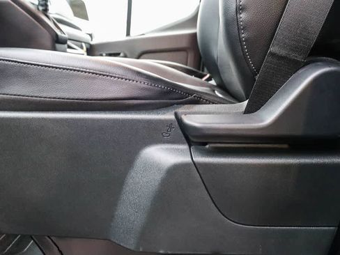New 2026 Ford Transit 250 Low Roof image 21