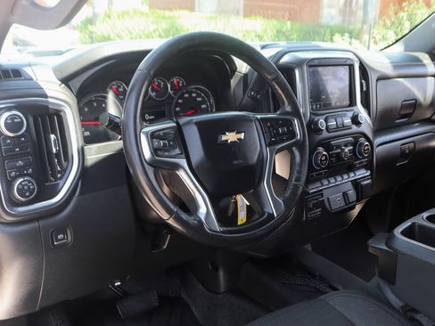 Used 2021 Chevrolet Silverado 2500 LT w/ Fleet Comfort Package AWD/4WD image 17