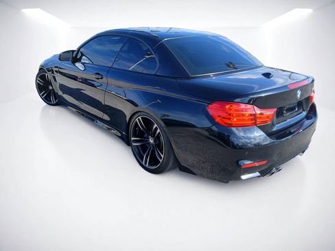 Used 2015 BMW M4 Convertible RWD image 7
