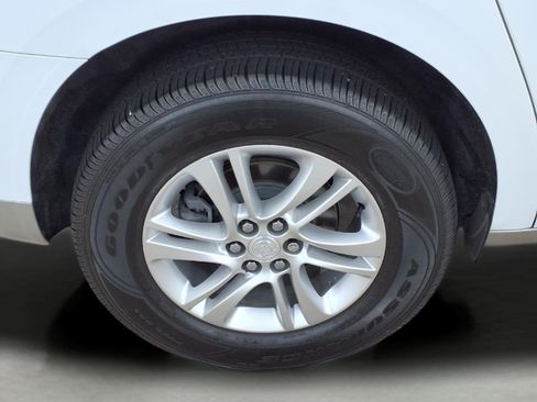 Used 2021 Buick Enclave Essence w/ Sound and Sites Package FWD image 9