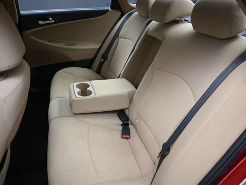 Used 2011 Hyundai Sonata GLS FWD image 16