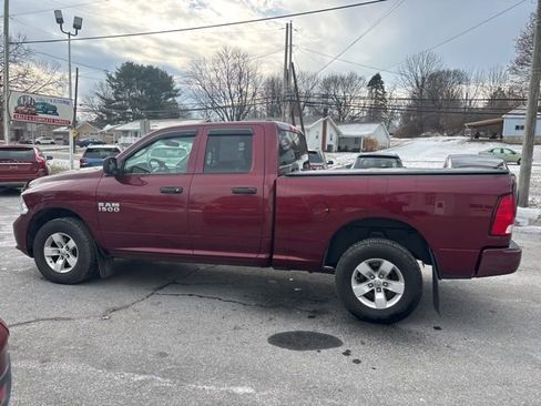 Used 2017 RAM 1500 Express image 4