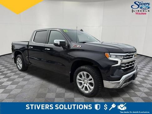 Used 2022 Chevrolet Silverado 1500 LTZ w/ LTZ Premium Package AWD/4WD image 3
