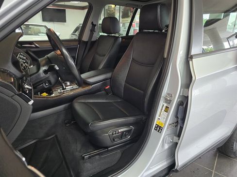 Used 2017 BMW X3 xDrive28i image 10