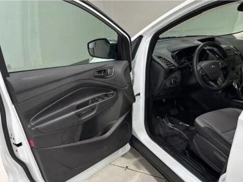 Used 2018 Ford Escape S FWD image 9
