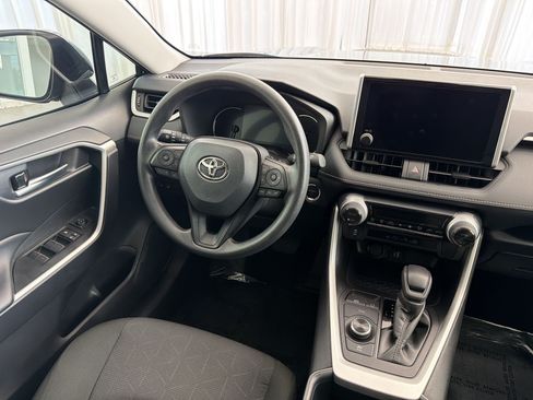 Used 2025 Toyota RAV4 Woodland Edition AWD/4WD image 28