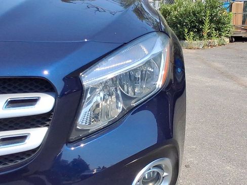 Used 2018 Mercedes-Benz GLA 250 4MATIC image 28