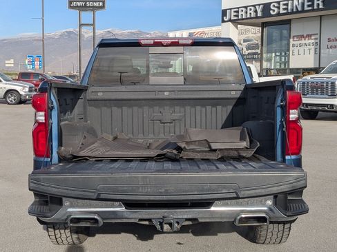 Certified 2021 Chevrolet Silverado 1500 LTZ w/ Technology Package image 28