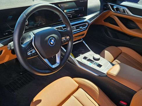 Used 2023 BMW i4 eDrive35 w/ Premium Package image 10