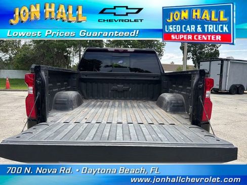 Used 2022 Chevrolet Silverado 1500 LTZ w/ Technology Package AWD/4WD image 13