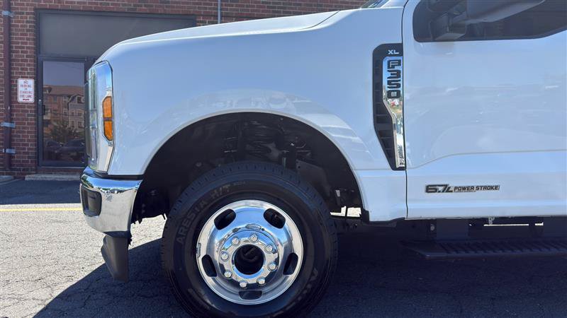 Used 2024 Ford F350 XL AWD/4WD image 5