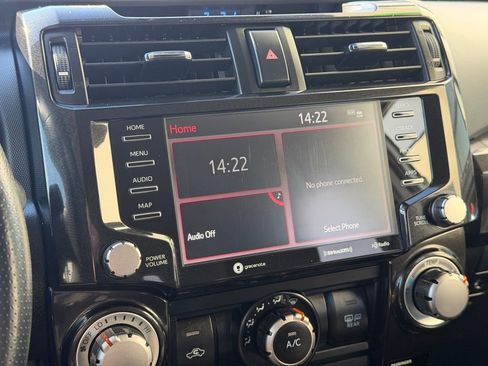 Used 2024 Toyota 4Runner TRD Off-Road image 14