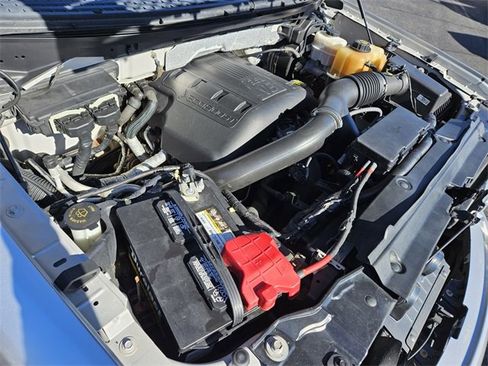 Used 2013 Ford F150 Platinum image 18
