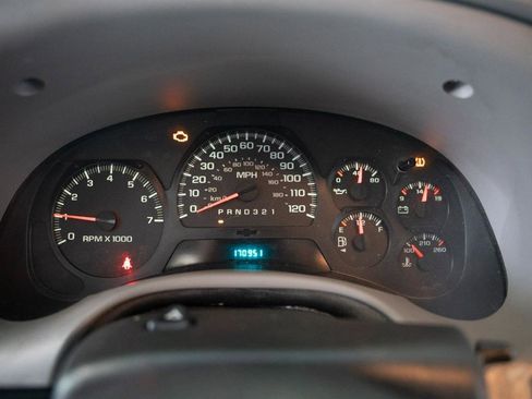 Used 2007 Chevrolet TrailBlazer LS w/ LS Preferred Equipment Group AWD/4WD image 13