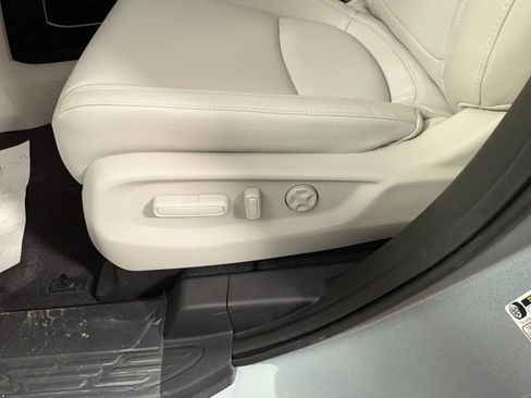 New 2026 Honda Odyssey EX-L image 16