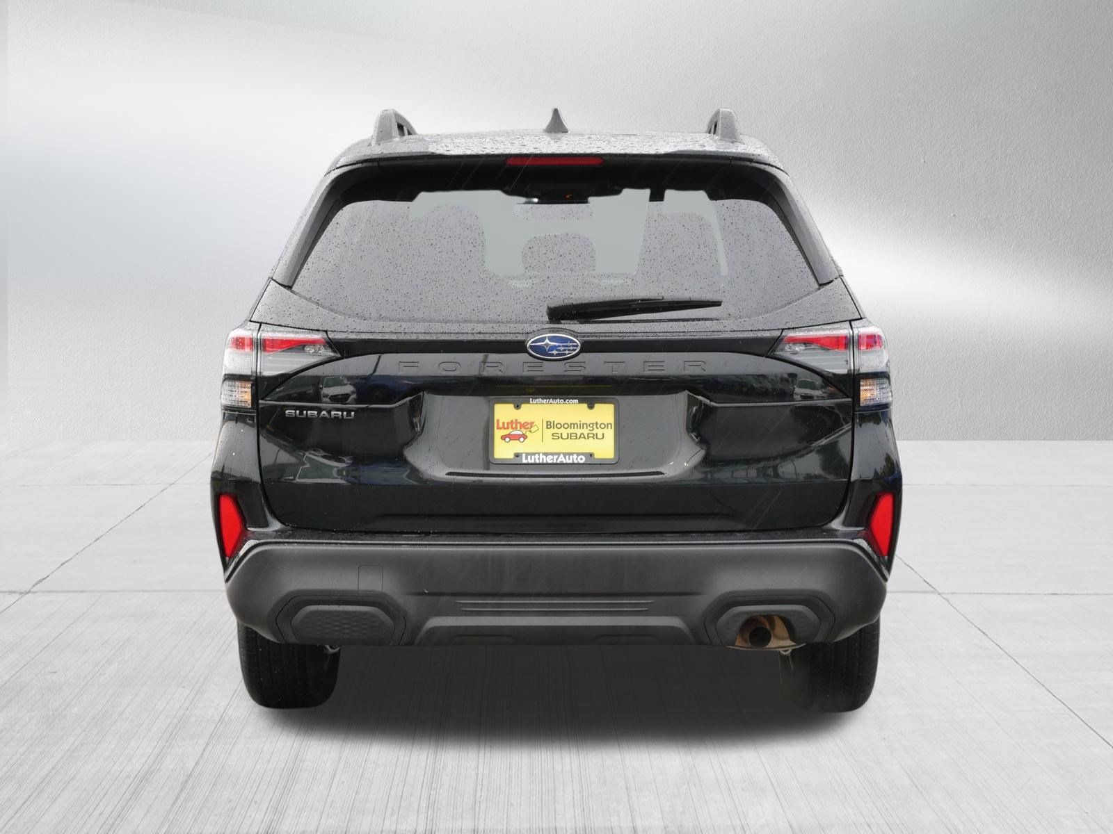 Certified 2025 Subaru Forester Premium AWD/4WD image 6