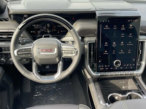 New 2026 GMC Yukon Elevation w/ Elevation Premium Package AWD/4WD image 16