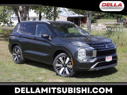 New 2025 Mitsubishi Outlander SEL