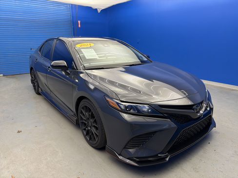Used 2024 Toyota Camry XSE image 2