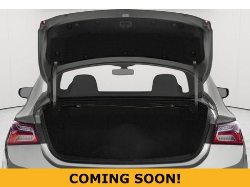 Used 2021 Chevrolet Malibu LT FWD image 6