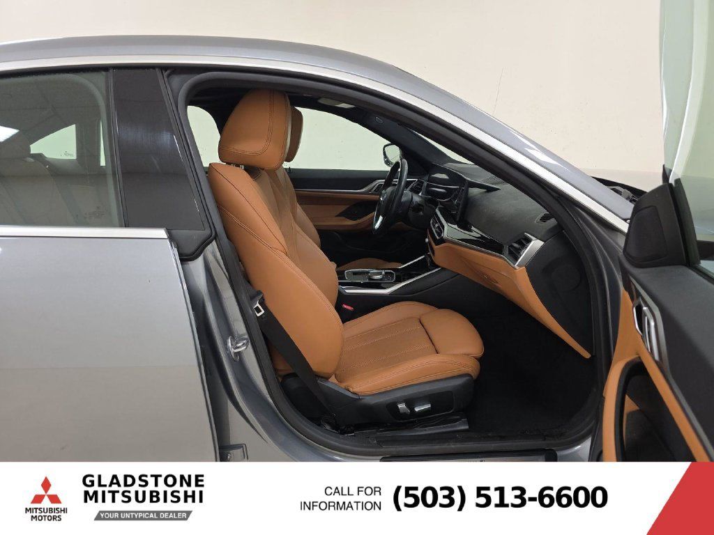 Used 2023 BMW i4 eDrive35 RWD image 12