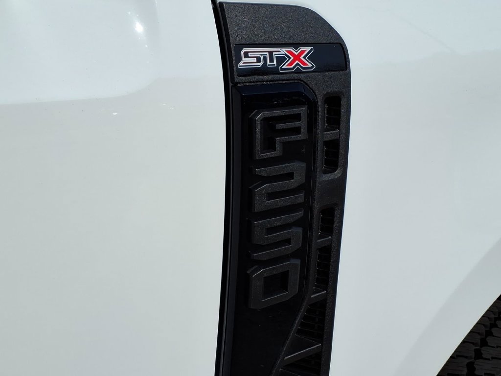 New 2026 Ford F250 XL w/ STX Appearance Package AWD/4WD image 12