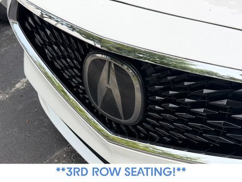 Used 2024 Acura MDX w/ Technology Package FWD image 4