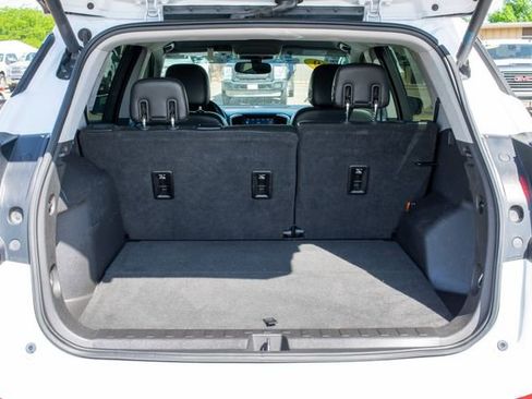 Used 2019 GMC Terrain SLT w/ Preferred Package image 11