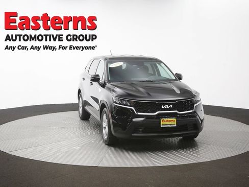 Used 2022 Kia Sorento LX FWD image 50