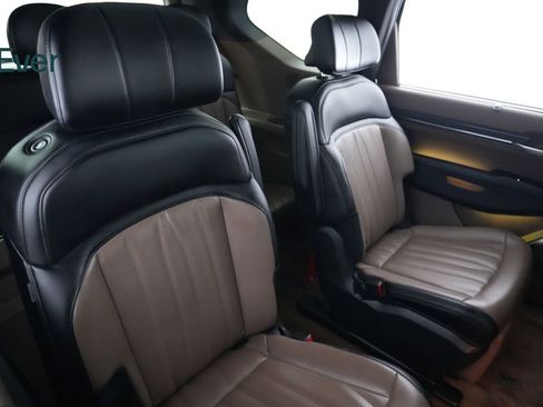 Used 2024 Kia EV9 GT-Line image 5