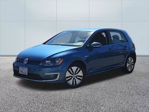 Used 2016 Volkswagen e-Golf SE w/ DC Fast Charging Package FWD image 1