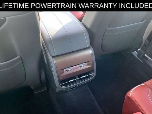 Used 2024 Lincoln Nautilus Black Label AWD/4WD image 24