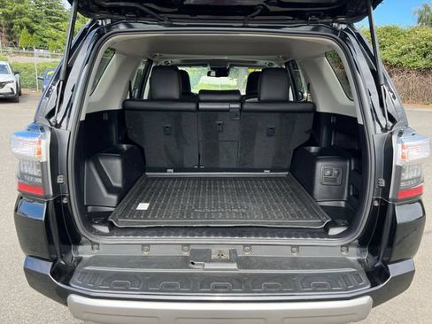 Used 2021 Toyota 4Runner TRD Off-Road Premium w/ Moonroof Package AWD/4WD image 13