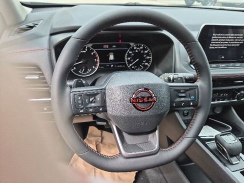 New 2026 Nissan Rogue SV w/ Rock Creek Premium Package AWD/4WD image 18