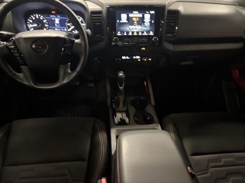 Used 2024 Nissan Frontier PRO-4X w/ Off-Road Protection Package image 11