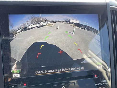 Used 2020 Subaru Forester Limited w/ Popular Package #3 image 20