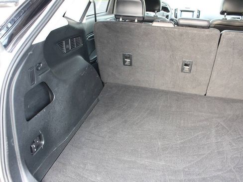 Used 2018 Ford Edge Titanium w/ Technology Package image 9