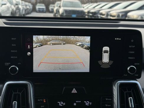 Certified 2023 Kia Sorento SX image 40