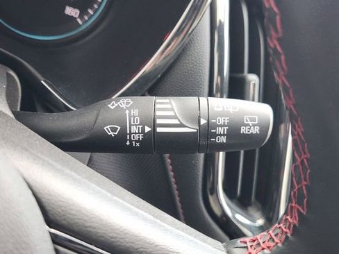 Used 2023 Chevrolet Equinox RS w/ RS Leather Package image 27