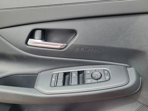 New 2026 Nissan Sentra SV w/ SV Convenience Package FWD image 17