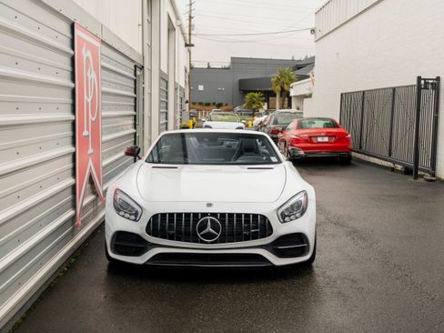 Used 2018 Mercedes-Benz AMG GT C image 33