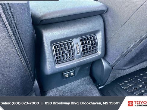 Used 2026 Toyota Camry LE FWD image 24