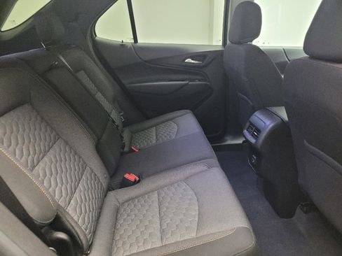 Used 2019 Chevrolet Equinox LT FWD image 19