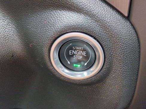 Used 2019 GMC Sierra 1500 AT4 w/ AT4 Premium Package image 28